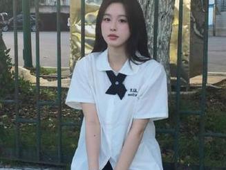 “51黑料爆料吃瓜网”带你永不迷路，揭秘鲜为人知的八卦