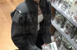 扒哥黑料下载地址分享,轻松获取你想要的八卦新闻!