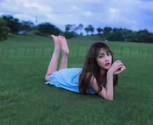 女孩挖掘黑料不打烊最新地址传送门，锁定最新消息不用愁